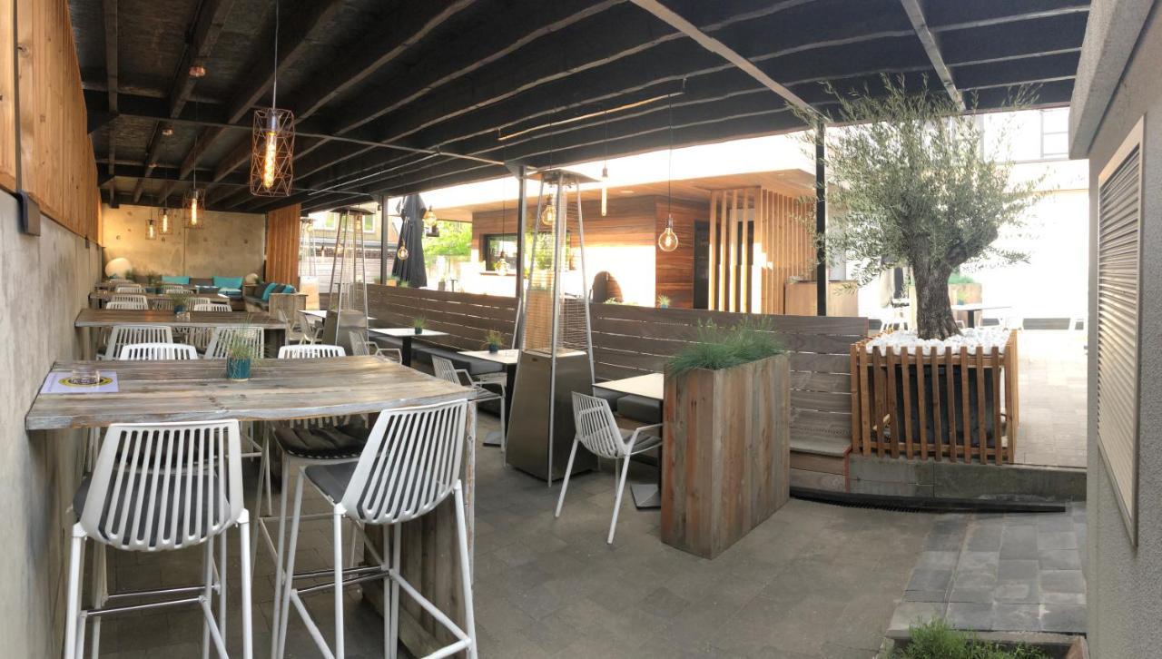 De Heidebloem Hotel Zoersel Екстериор снимка